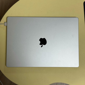 맥북 프로 16 M4 Max 36GB 1TB 실버