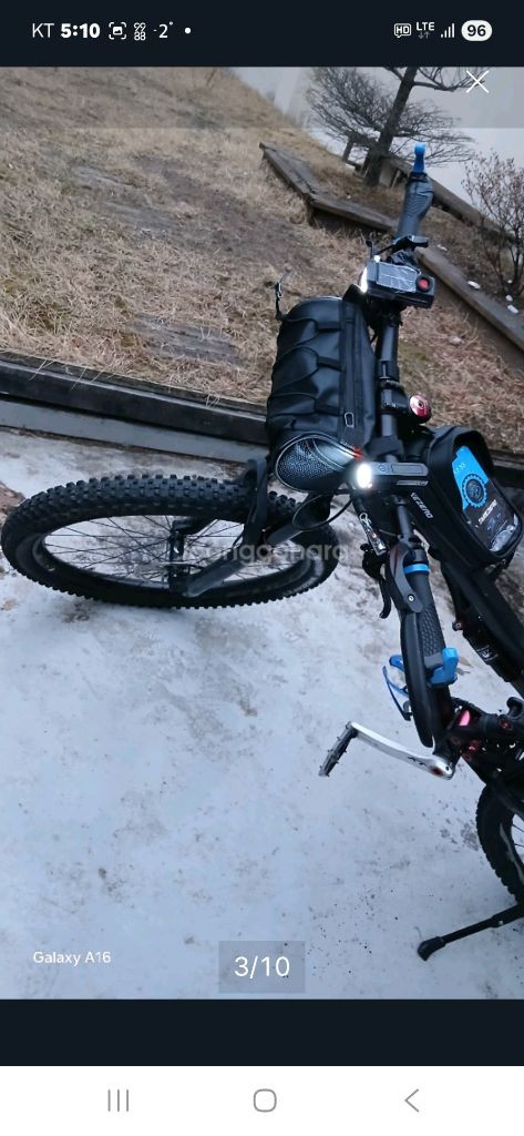 Pivot 브랜드의 풀 서스펜션 MTB 산악 자전거--1