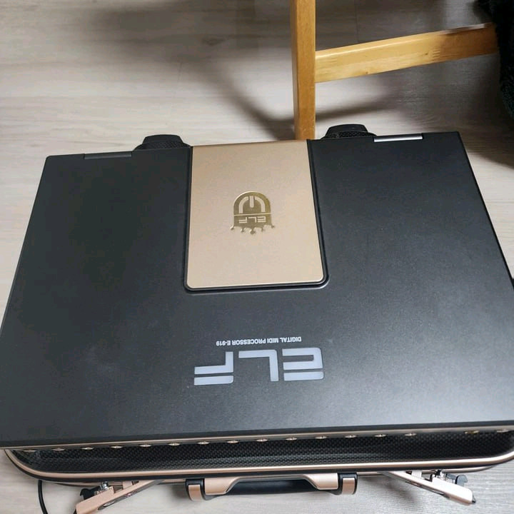 엘프 반주기 919 입니다 찬송 포함입니다25년 6월 업데이트 되있습니다--0