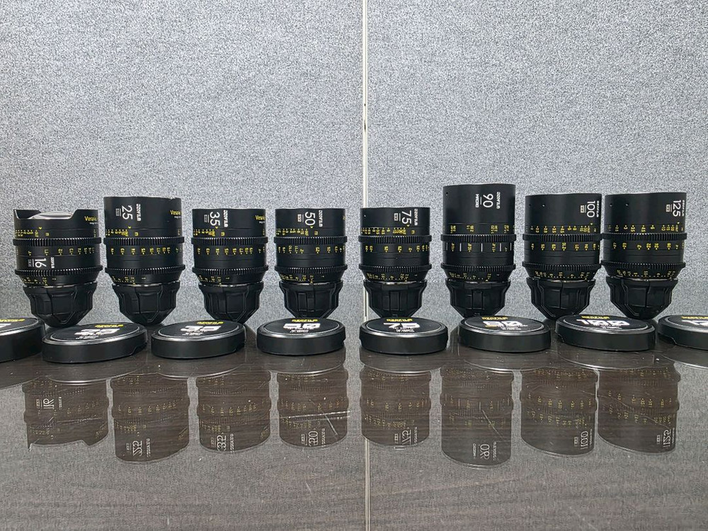 [급매 가격조정] DZOFILM 디조필름 베스피드 Vespid 프라임 8구세트 PL 마운트 시네렌즈 이미지