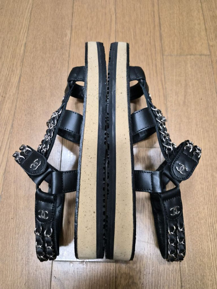 (정품) 샤넬 24SS 벨크로 샌들 38 (명품 여자 신발 슬리퍼 뮬 스니커즈)--4
