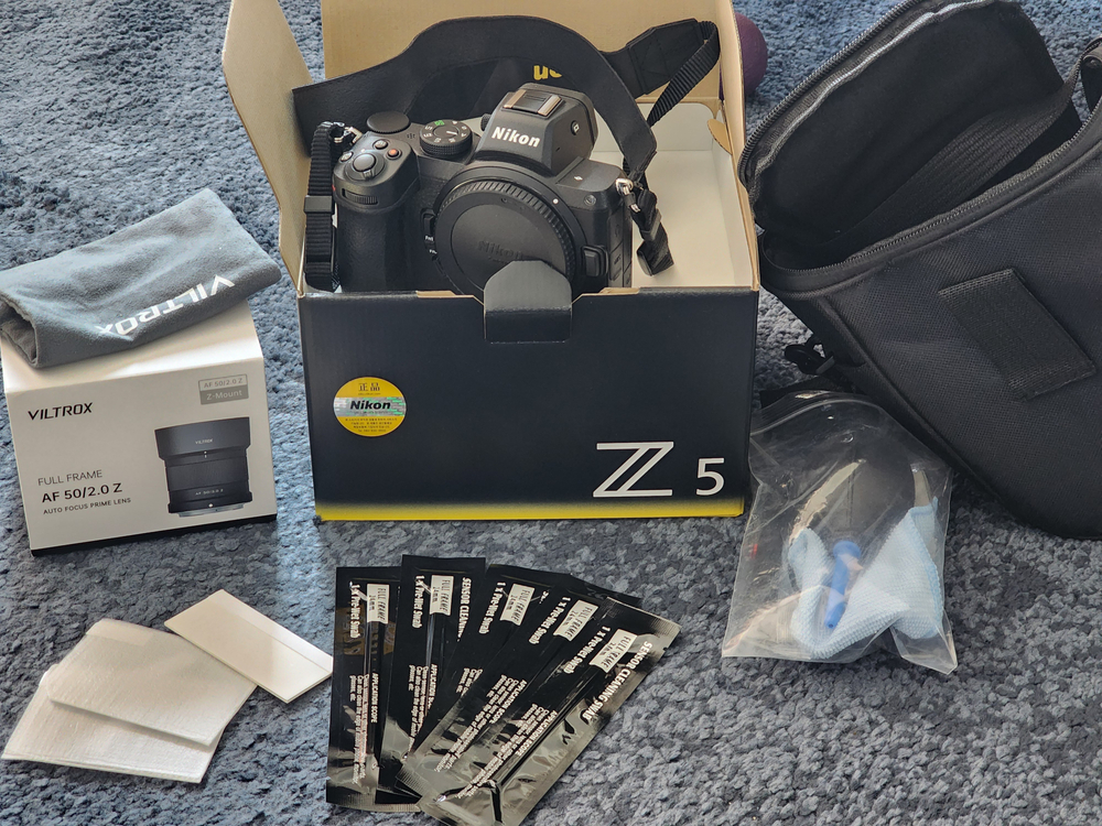 풀프레임 미러리스 카메라 + AF 50mm 렌즈 세트--1