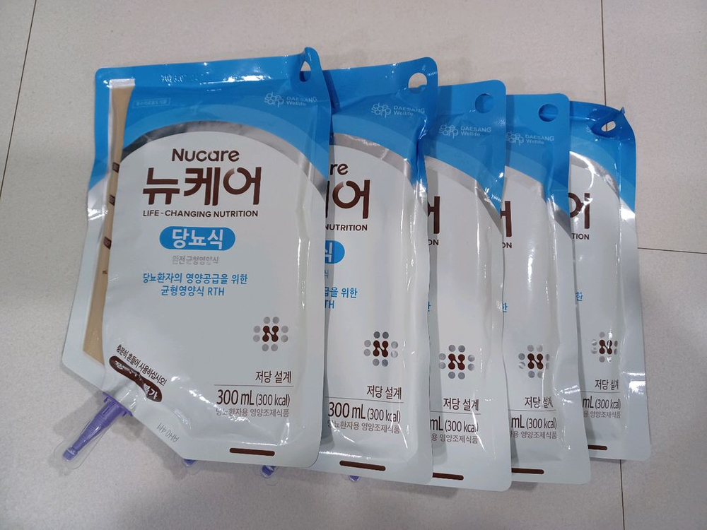 뉴케어 RTH 300ml 40개 + 5개 이미지