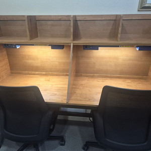 독서실 책상(1인용&2인용 - 1인용(10개), 2인용(18개)