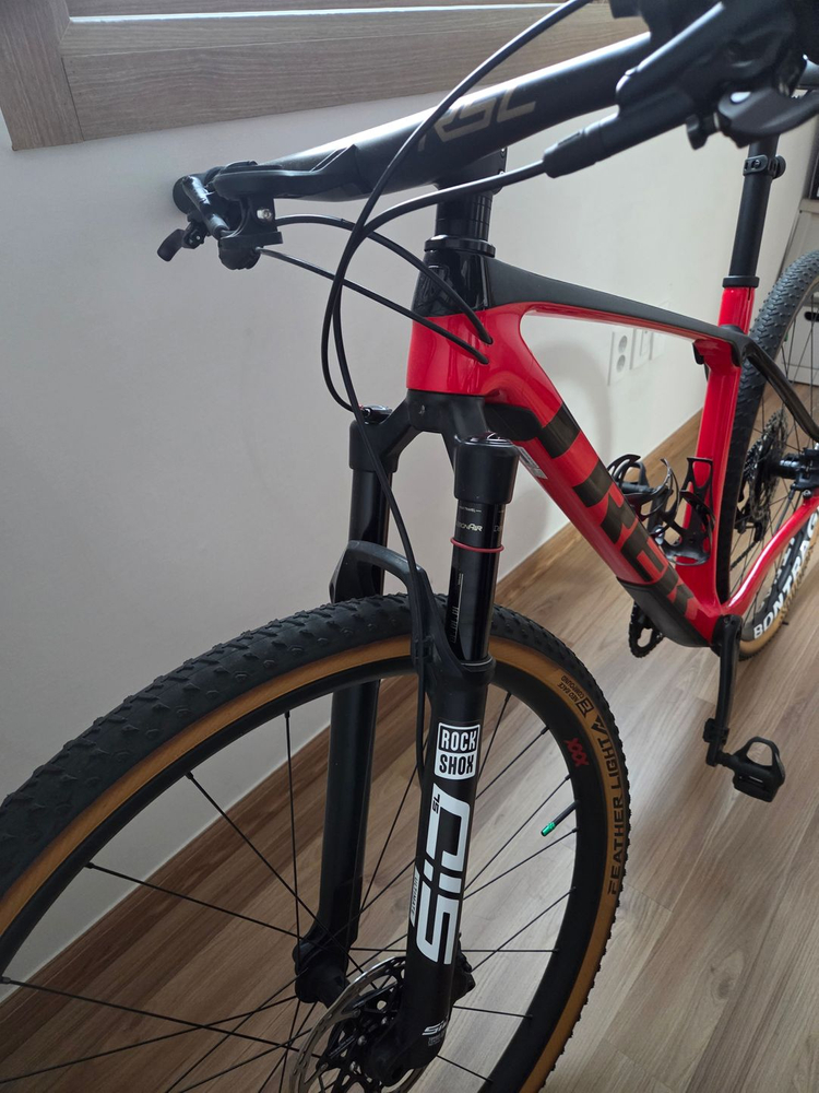 트랙 프로 칼리버 9.5 L 23년식--9