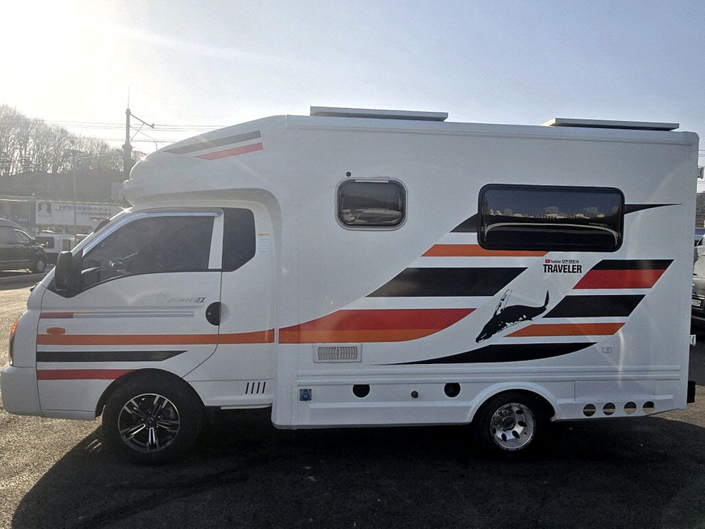 19년 포터3인승캠핑카(인산철500+샤워실+풀옵션)-전액할부됨 이미지