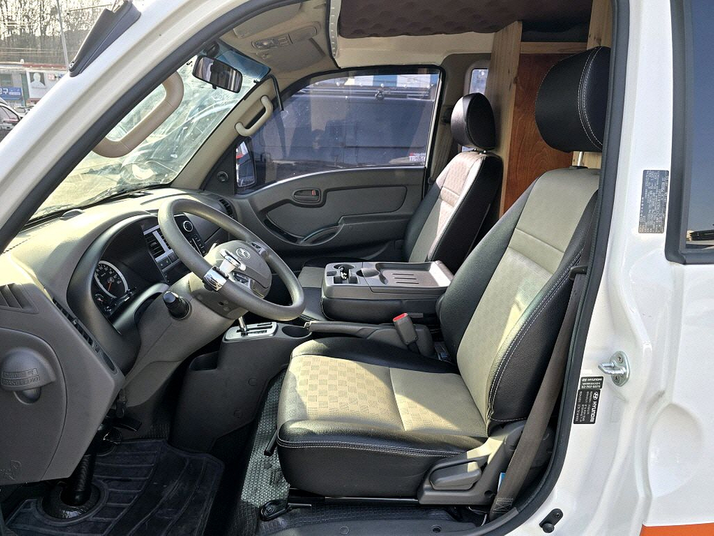 19년 포터3인승캠핑카(인산철500+샤워실+풀옵션)-전액할부됨 이미지