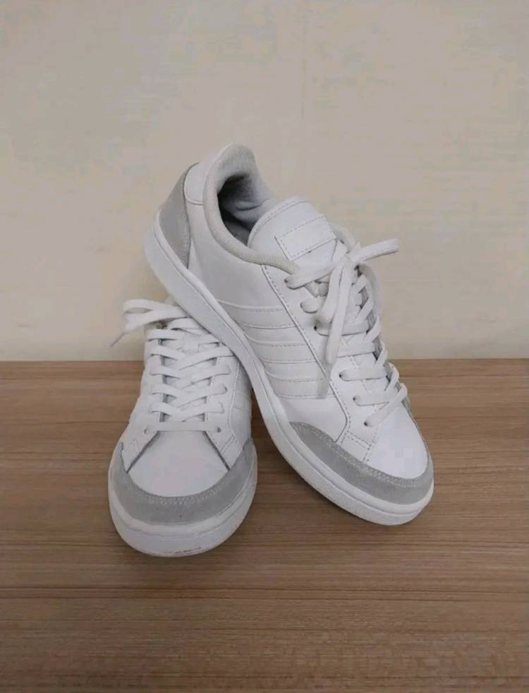 남녀공용 아디다스 그랜드 코트 SE 운동화 (245) 이미지