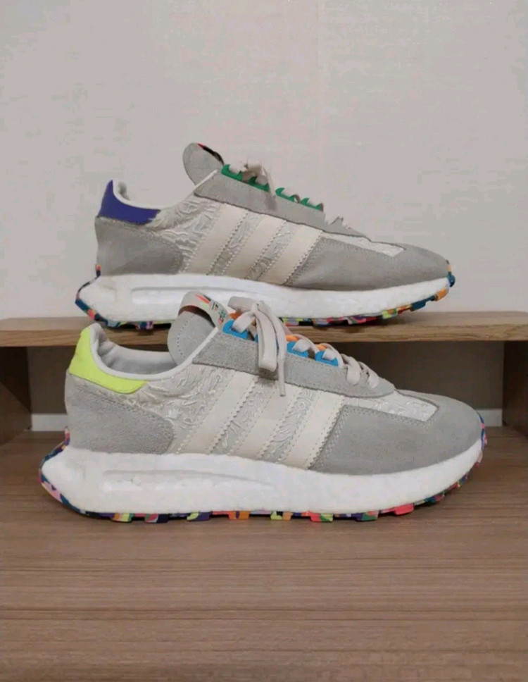 남성 아디다스 레트로피 E5 프라이드 운동화 (250) 이미지