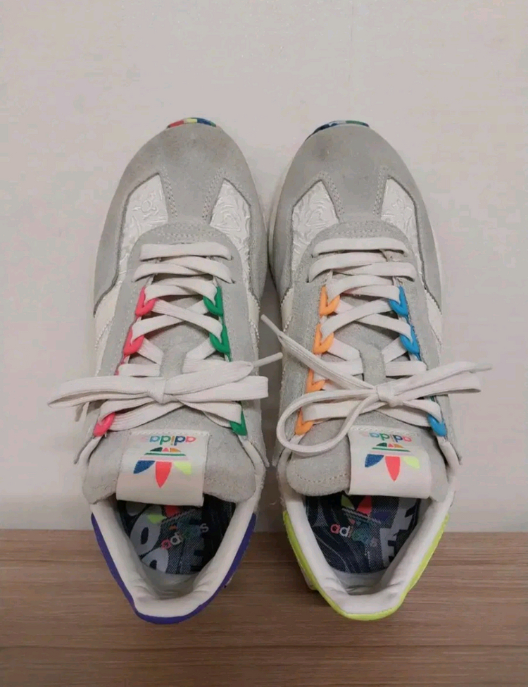 남성 아디다스 레트로피 E5 프라이드 운동화 (250) 이미지