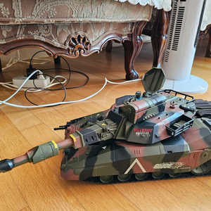 Gi joe 지아이조 유격대 한정판 국방무늬 중전차 팝니다 이미지