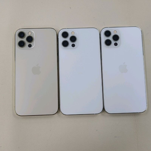 아이폰12프로 128기가 무잔상 상태굿 ^^