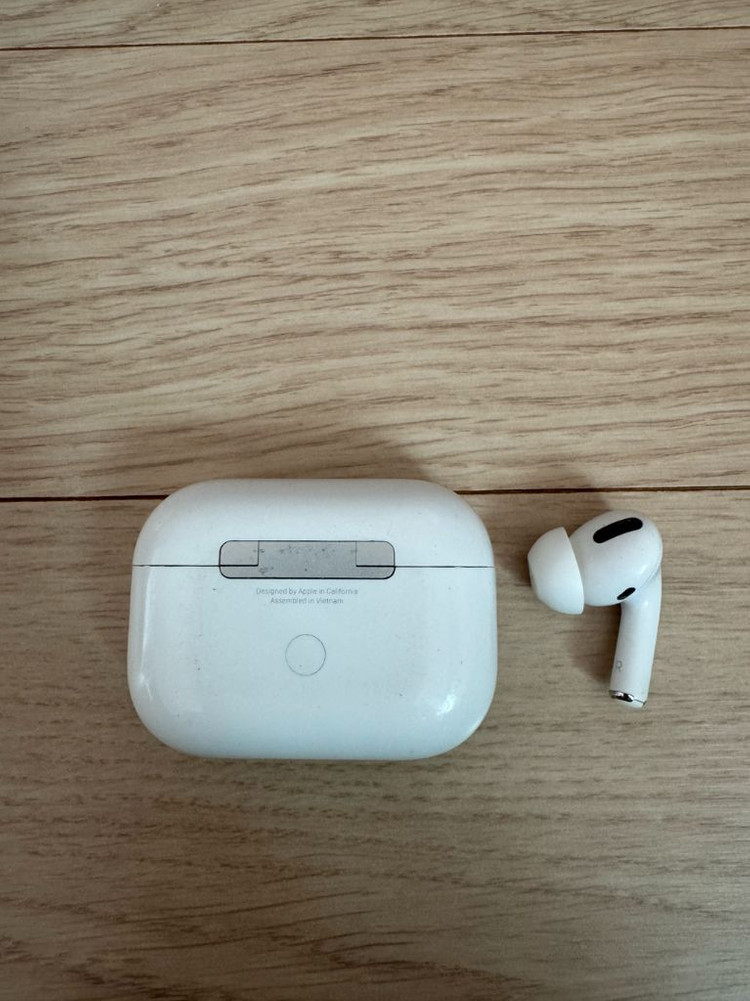 무선 이어폰 프로 2세대 이미지