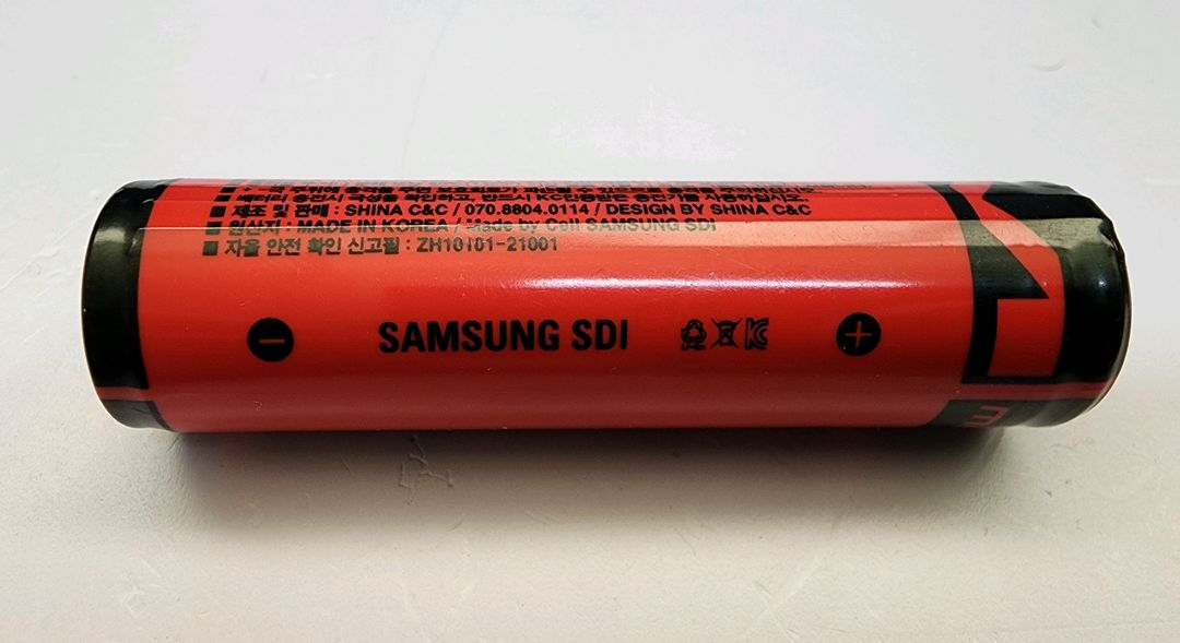 삼성 SDI 18650 4개--2