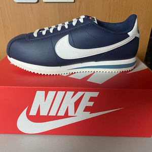 [신품] 나이키 코르테즈 270 운동화