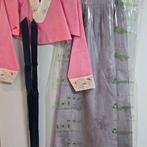 반가의 혼주 핑크색 한복 풀세트