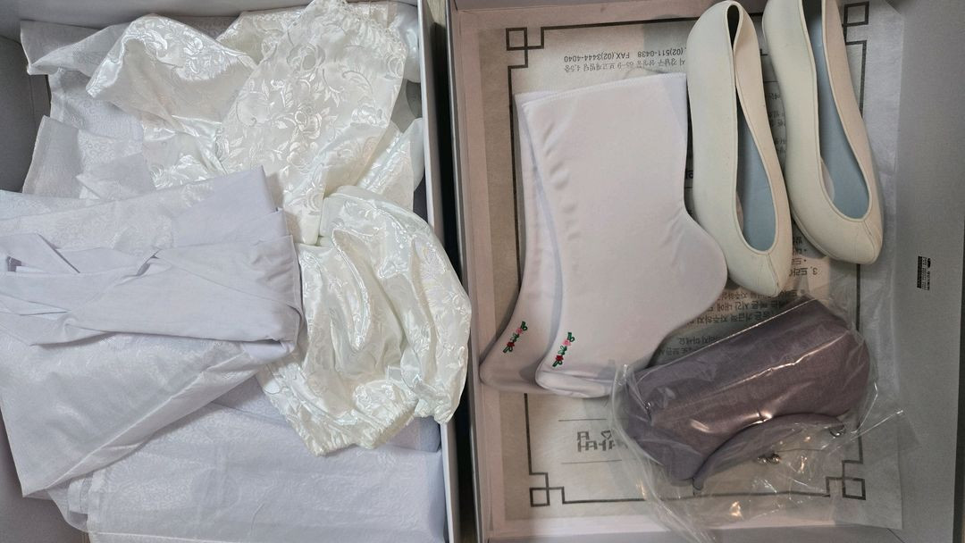 반가의 혼주 핑크색 한복 풀세트--4