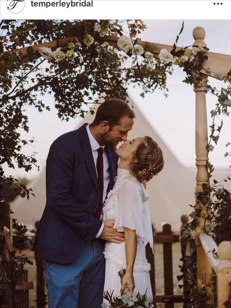 템퍼리런던 웨딩드레스(엘리자베스 럭스 샘플세일)--2