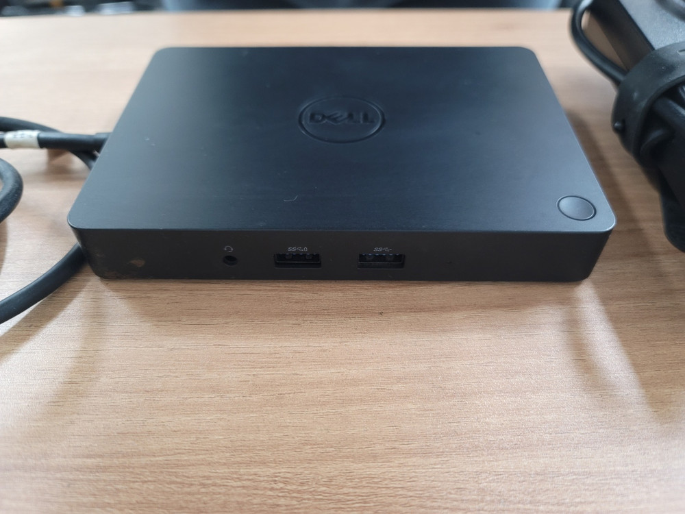 DELL 델 도킹스테이션 K17A WD15 K17A001 19.5v 6.7a 어댑터 포함 이미지