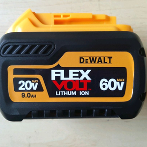 60V 디월트 신품 플렉시볼트 호환 배터리 내놓습니다
