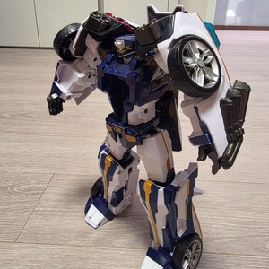 또봇V 캡틴 폴리스