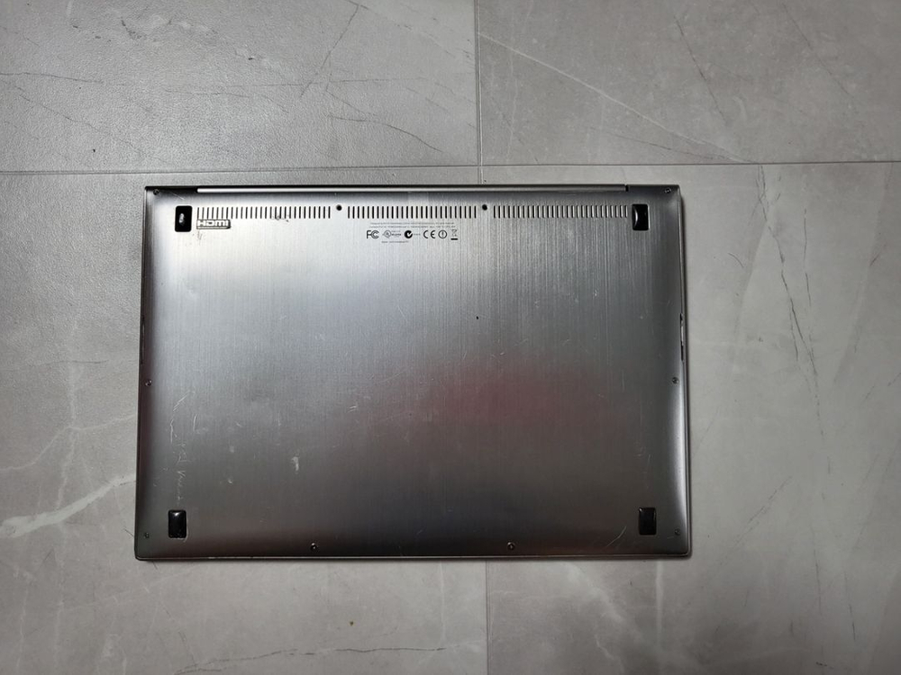 ASUS젠북/i5 3317U/13.3/풀HD/3시간--2