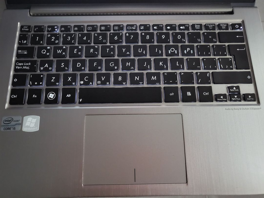 ASUS젠북/i5 3317U/13.3/풀HD/3시간--3