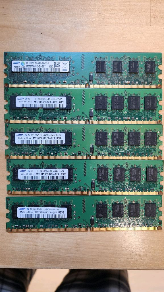 램 DDR1 DDR2 DDR3 최저가에 판매합니다 이미지