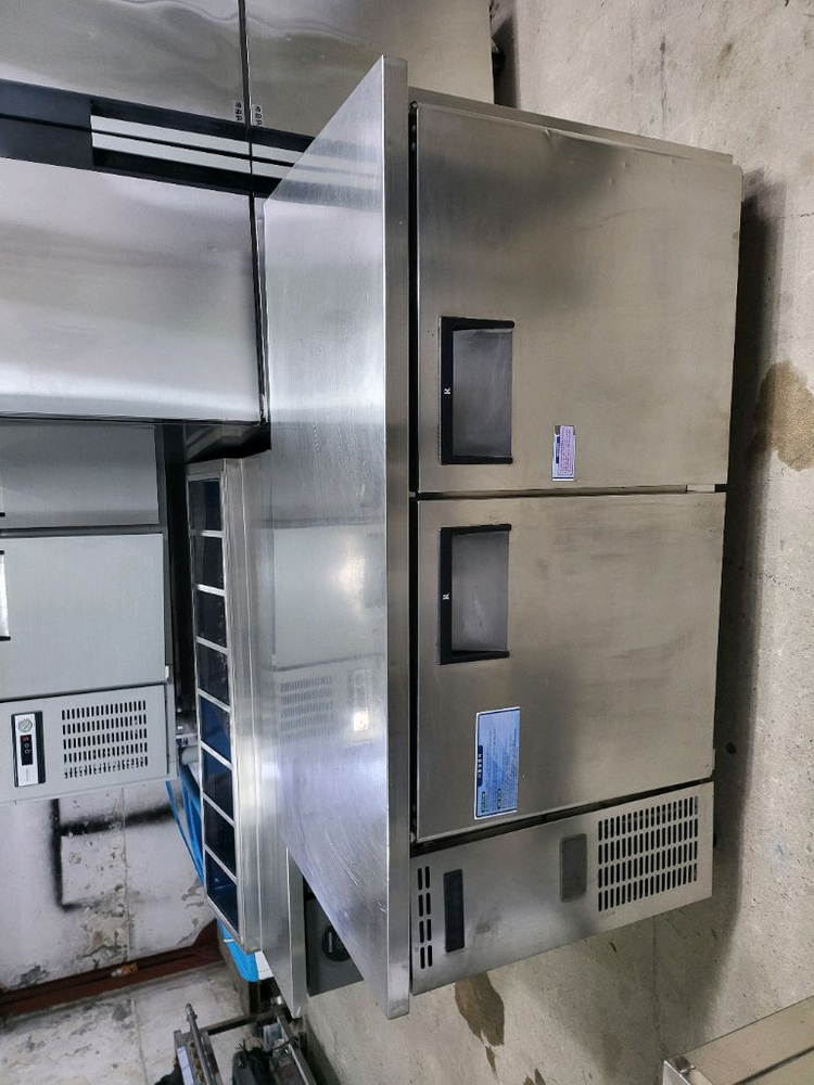 에베레스트 테이블냉장고 이미지