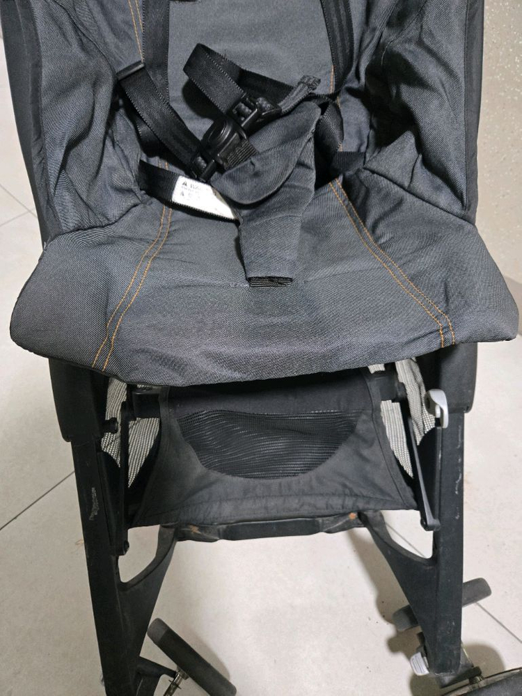 포킷 기내용 휴대용 유모차 이미지