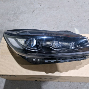 더뉴 쏘렌토 조수석 DBL 밴딩 LED 라이트 92102 C5620 전조등 램프