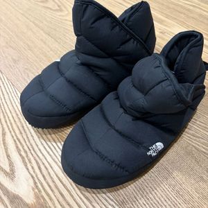 노스페이스 패딩 슈즈 235mm