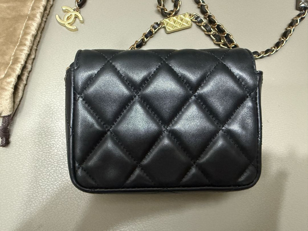 샤넬 CC 로고 퀼팅 미니 크로스백 이미지