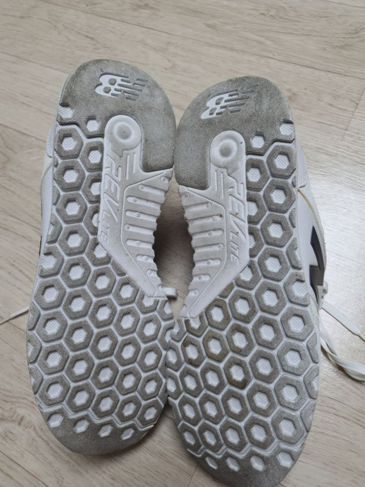 260 뉴발란스 운동화 스니커즈 러닝화 260 완전깨끗 이미지