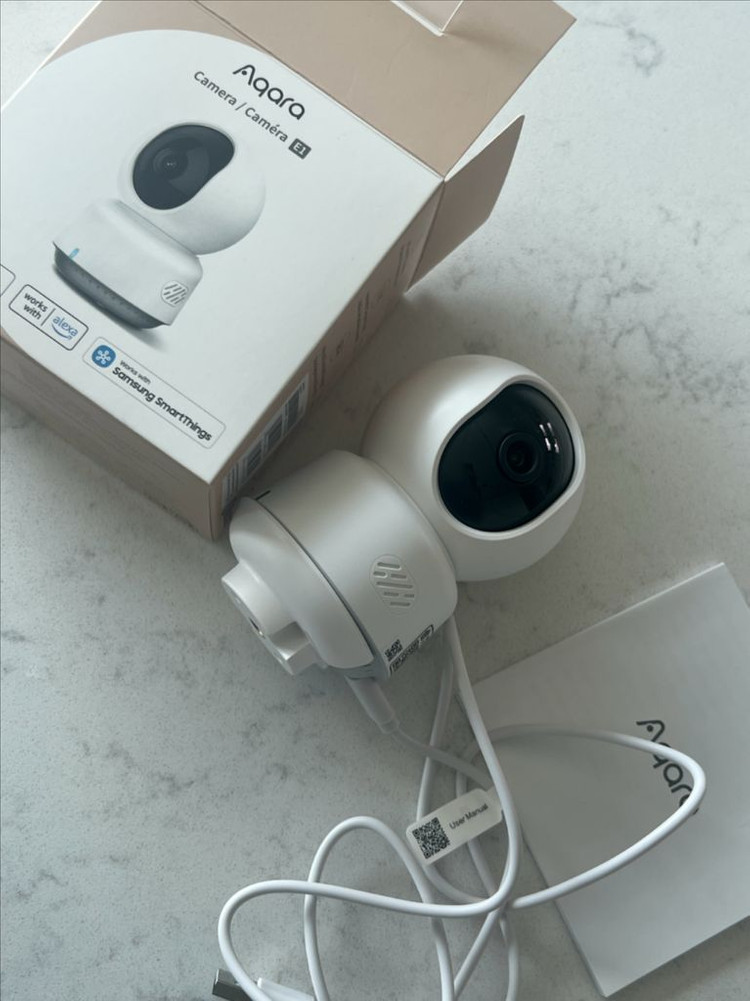 아카라 카메라--1