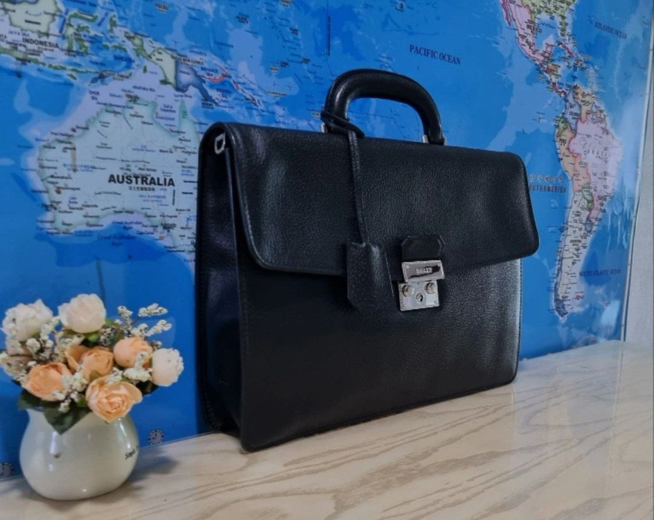 발리 서류가방.은장(최상급소가죽.정품--2