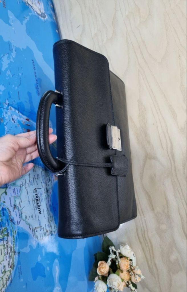 발리 서류가방.은장(최상급소가죽.정품--6