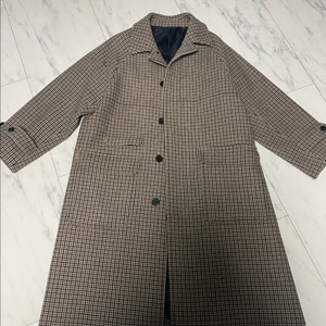 아트이프액츠 발마칸 체크 코트