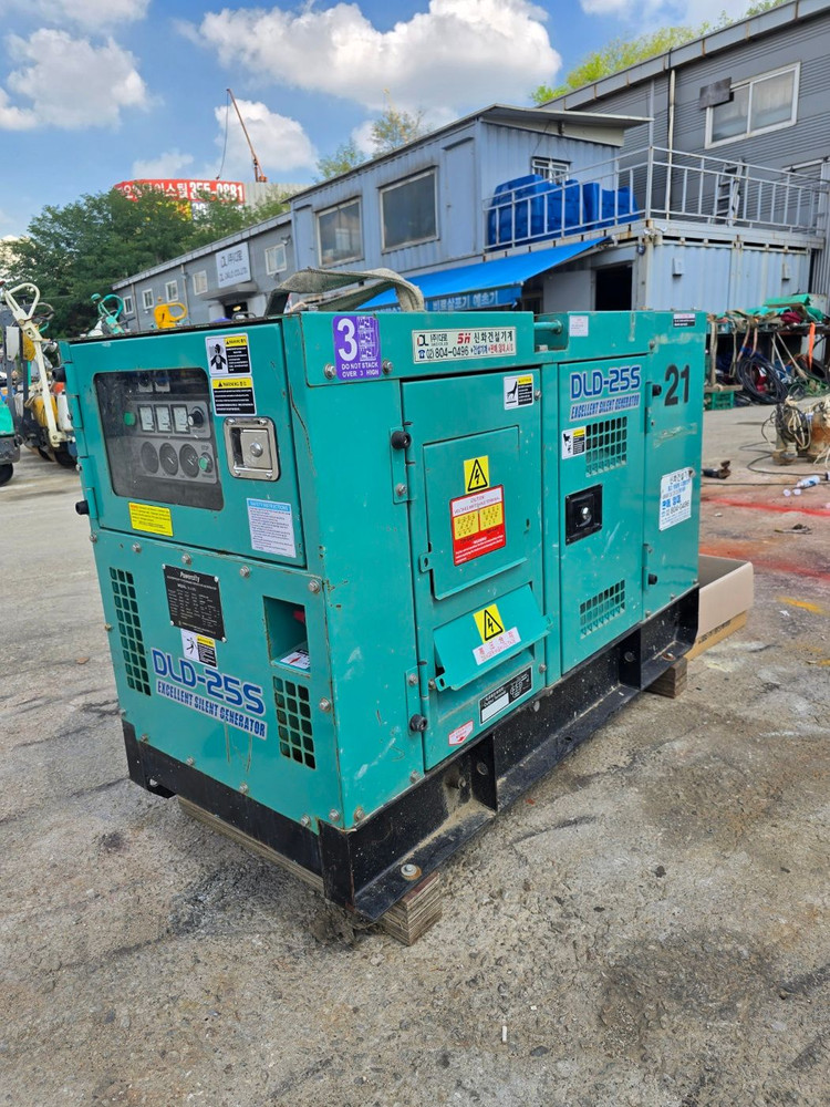 중고 비상용 경유 대형 25kW 디젤 발전기 임대 판매--1