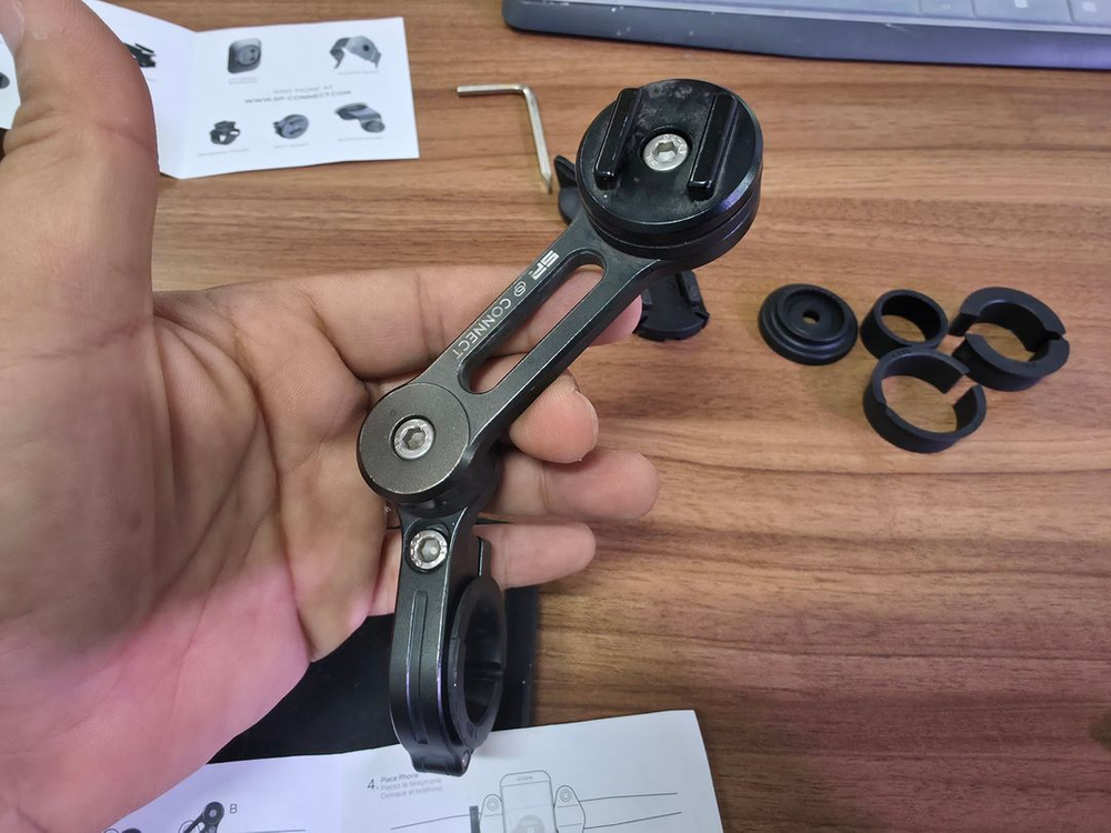 SP커넥트 모토 마운트 프로 (에스피커넥트(sp connect)) 무선 충전 모듈 포함 이미지