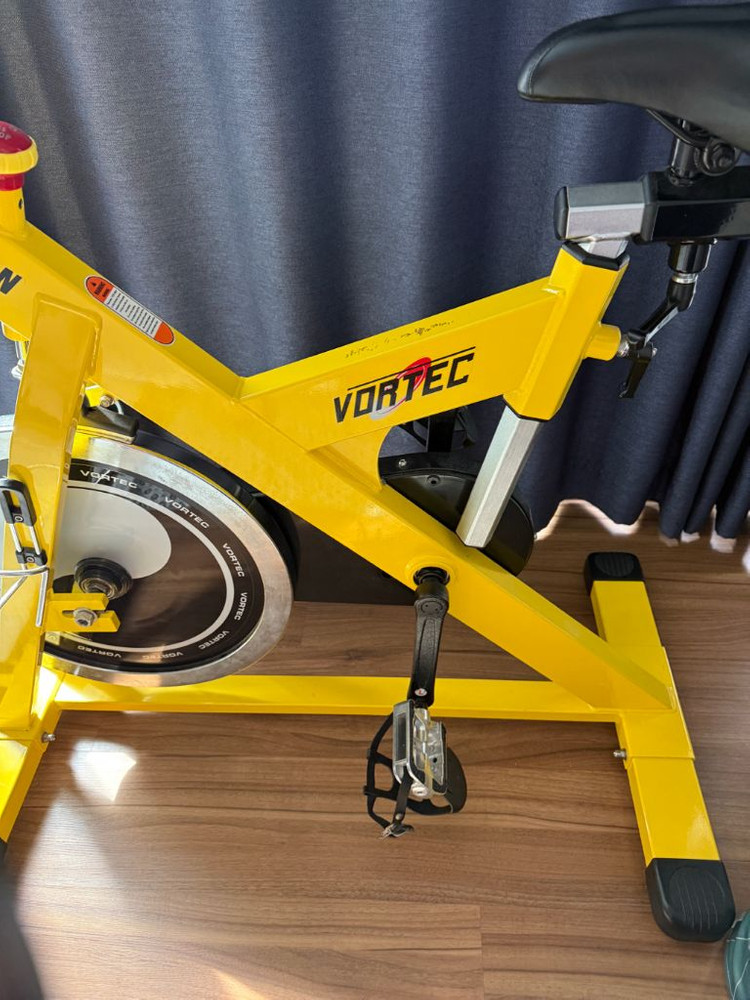 보텍 스피닝자전거 V830N 이미지