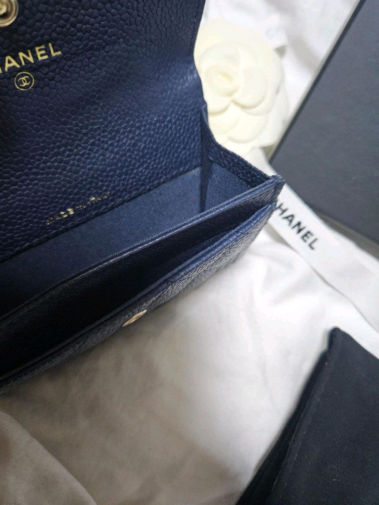 샤넬 보이 캐비어 카드지갑 네이비 샴페인골드 풀박스 이미지
