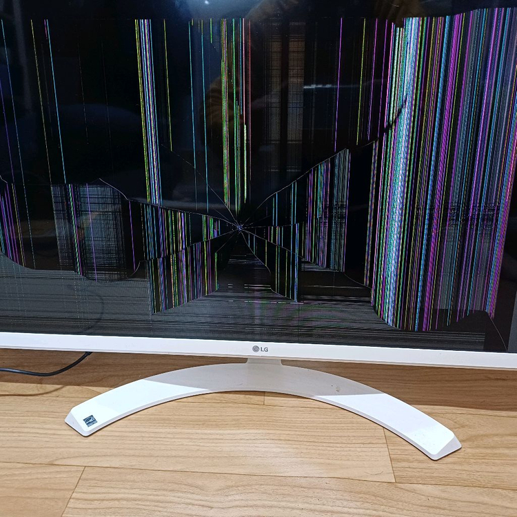 32인치 게이밍 모니터 LG 32MP58HQ 액정파손 부품용판매 이미지