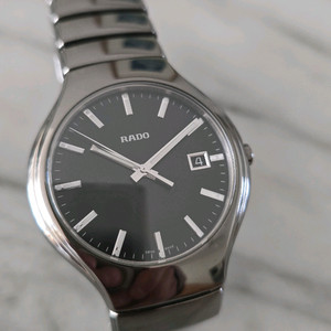 RADO(라도) 다이어스타 블랙 세라믹 시계. 이미지