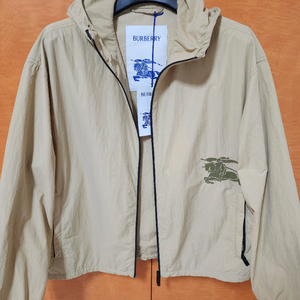 손흥민 버버리 후드 자켓 새상품 팝니다