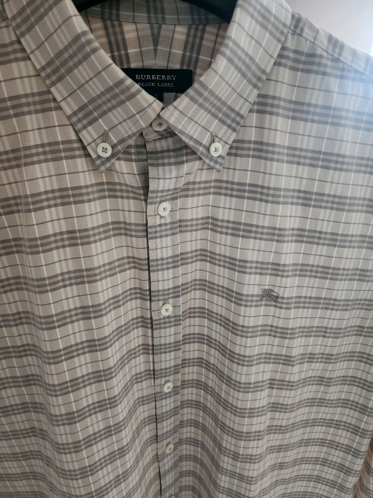 버버리 연베이지 셔츠 팝니다--2