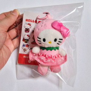 [판매중]새상품 딸기 핑크 키티 키링인형(미니 8cm) 싸게 팔아요.(실물 넘 귀여움, 핑크 맛집) 이미지