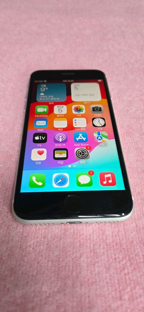 아이폰se2 64기가 화이트--5