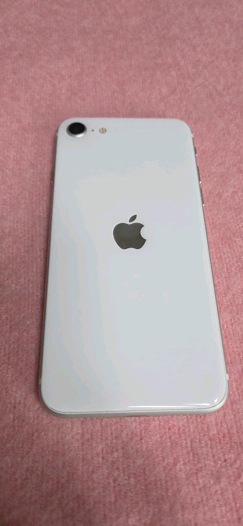 아이폰se2 64기가 화이트--4