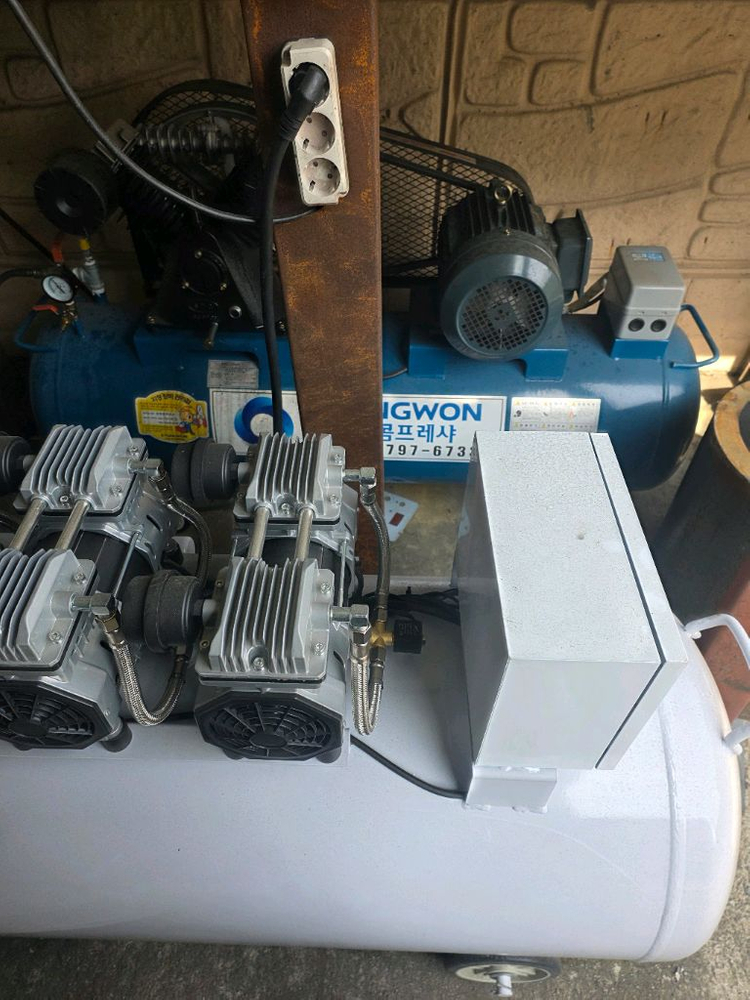 5마력 콤프레샤 3상--2